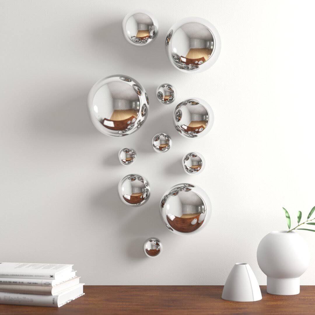 Plated Wall Décor Spheres